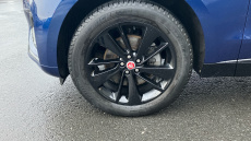 Jaguar F-Pace 2.0 D200 R-Dynamic Black 5dr Auto AWD Diesel Estate